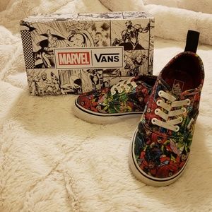 Marvel Van's